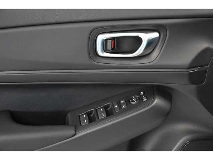 Honda HR-V 1.5 ELEGANCE Navigation Alufelgen Rückfahrkamera Sitzheizung