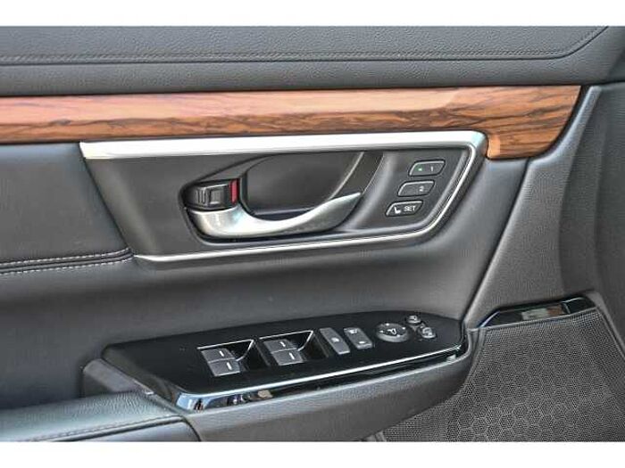Honda CR-V EXECUTIVE HYBRID AWD+PANO+NAVI+4xSHZ+SENSING+