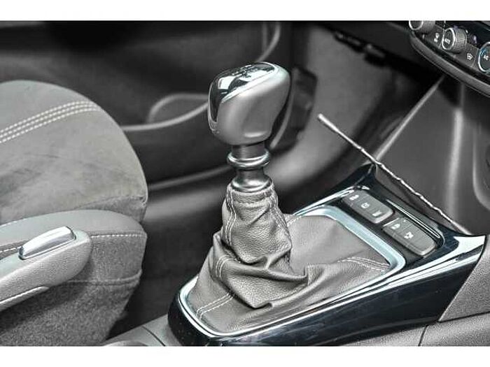 Opel Crossland ULTIMATE PAKET+ALCANTARA+PANO+HUD+GJR+BEH.WSS+