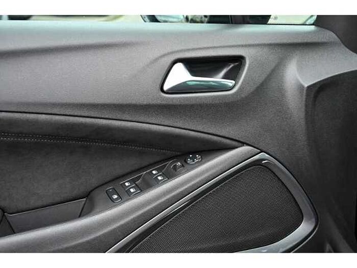 Opel Crossland ULTIMATE PAKET+ALCANTARA+PANO+HUD+GJR+BEH.WSS+