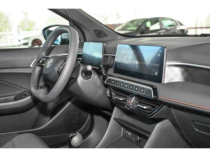 MG MG3 3 1.5L 5MT COM MY24.5 Navi Digitales Cockpit LED Apple CarPlay Android Auto