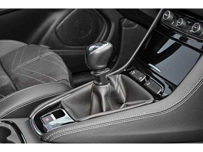 Opel Grandland 1.2 GS+NAVI+ALCANTARA+GJR+P&G-PR+AGR+SHZ