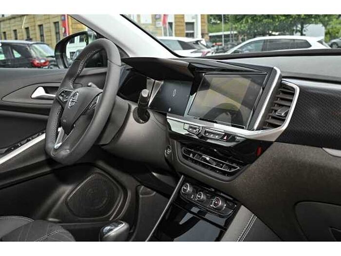 Opel Grandland 1.2 GS+NAVI+ALCANTARA+GJR+P&G-PR+AGR+SHZ