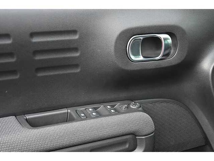 Citroen C3 Aircross PT110 PLUS+NAVI+SHZ+GJR+DAB+ANA+APPLE+TOUCH+