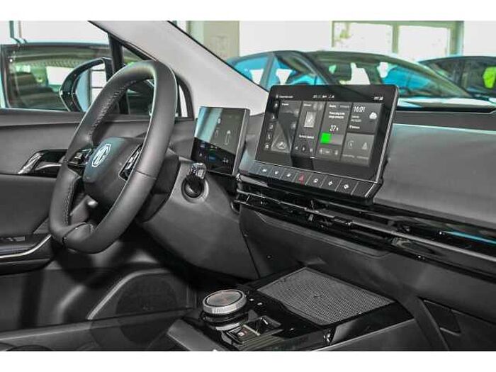 MG MG4 Luxury StandHZG Navi GJR Digitales Cockpit 360 Kamera LED ACC Apple CarPlay