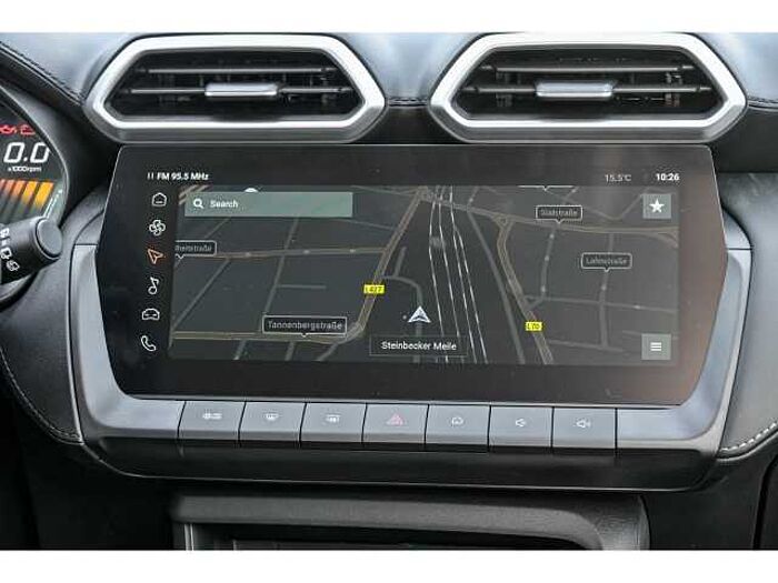 MG ZS 1.5L Comfort Navi Digitales Cockpit 360 Kamera LED Apple CarPlay