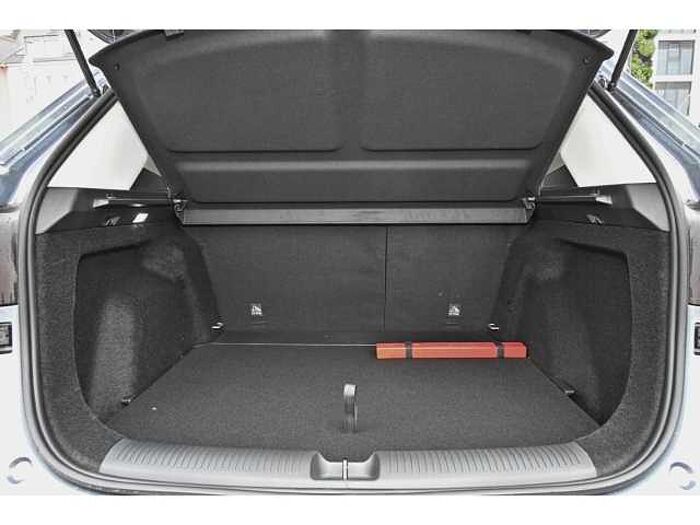 MG ZS 1.5 Comfort Navi Digitales Cockpit 360 Kamera LED Apple CarPlay