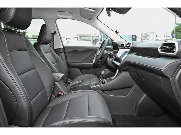 MG ZS 1.5 Comfort Navi Digitales Cockpit 360 Kamera LED Apple CarPlay