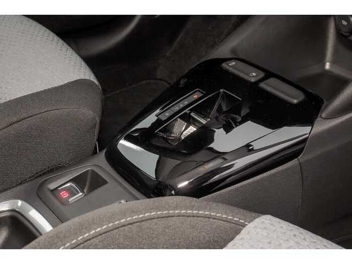 Opel Corsa 1.2 EDITION AT+GJR+R-KAM+2xPDC+NSW+SHZ+ALU+