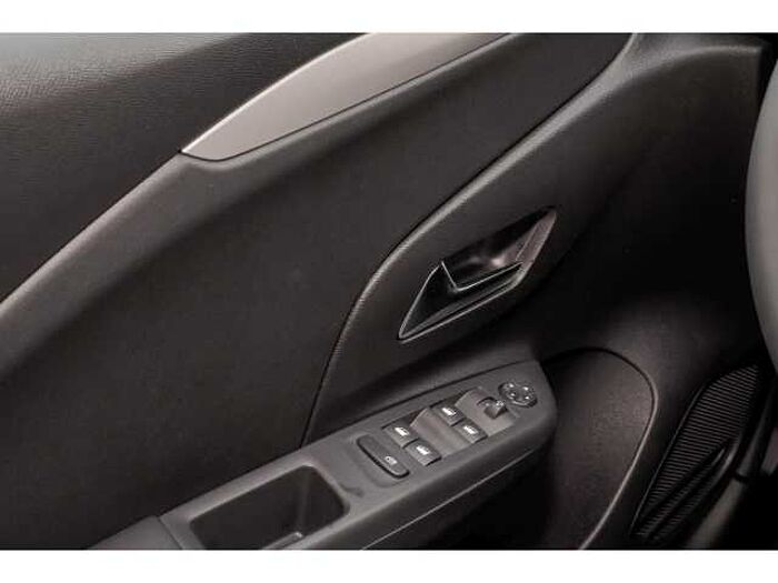 Opel Corsa 1.2 EDITION AT+GJR+ALU+NSW+TECH/KOMFORT-PAKET+