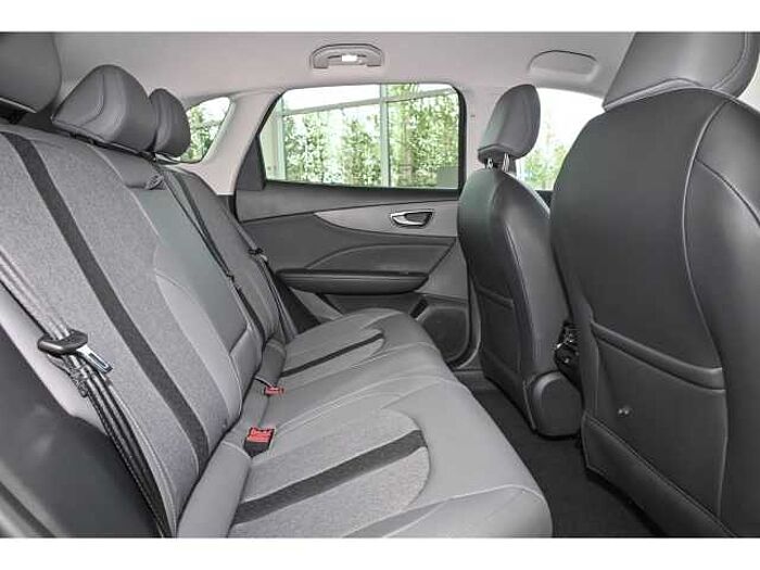 MG MGS5 EV LUXURY+ALLWETTER+Navi Leder Digitales Cockpit 360 Kamera LED ACC El. Hec