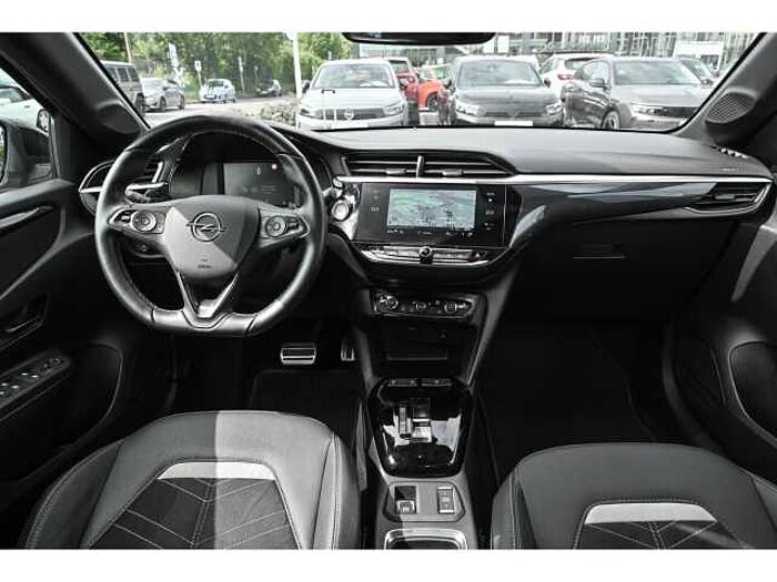 Opel Corsa 1.2(130PS)ULTIMATE AT+ALCANTARA+GJR+NAVI+PDC+I-LUX+SHZ+