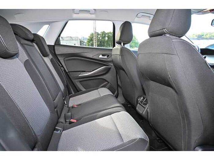 Opel Grandland 1.2 GS LINE+GRIP+NAVI+P&G-PR+GJR+BEH.WSS