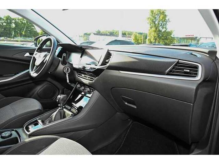 Opel Grandland 1.2 GS LINE+GRIP+NAVI+P&G-PR+GJR+BEH.WSS