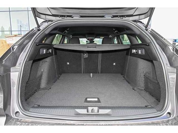 Opel Astra GS AT+NAVI+GJR+SHZ+LRH+R-KAM+2xPDC+KEYLESS+NSW+