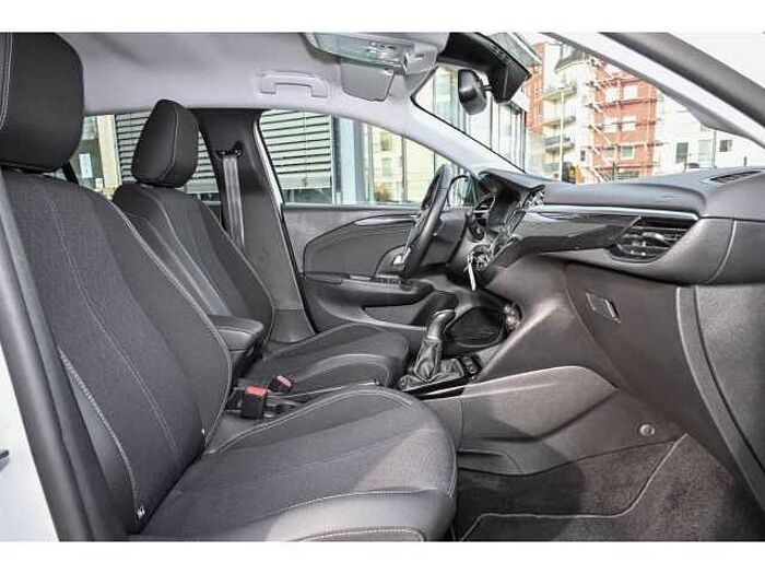 Opel Corsa 1.2 ELEGANCE+NAVI+SHZ+GJR+2xPDC+R-KAM+TWA+STYLE+17''ALU+