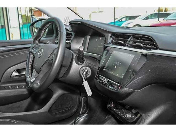 Opel Corsa 1.2 ELEGANCE+NAVI+SHZ+GJR+2xPDC+R-KAM+TWA+STYLE+17''ALU+