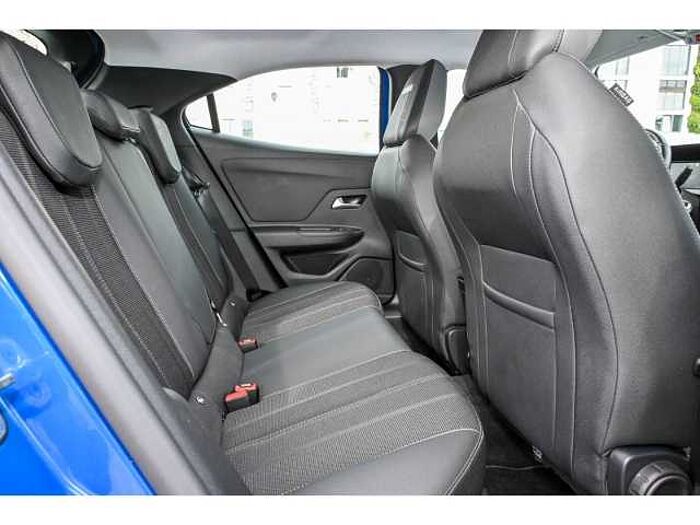 Opel Mokka 1.2 ELEGANCE AT+NAVI+GJR+SHZ+R-KAM+PDC+DAB+