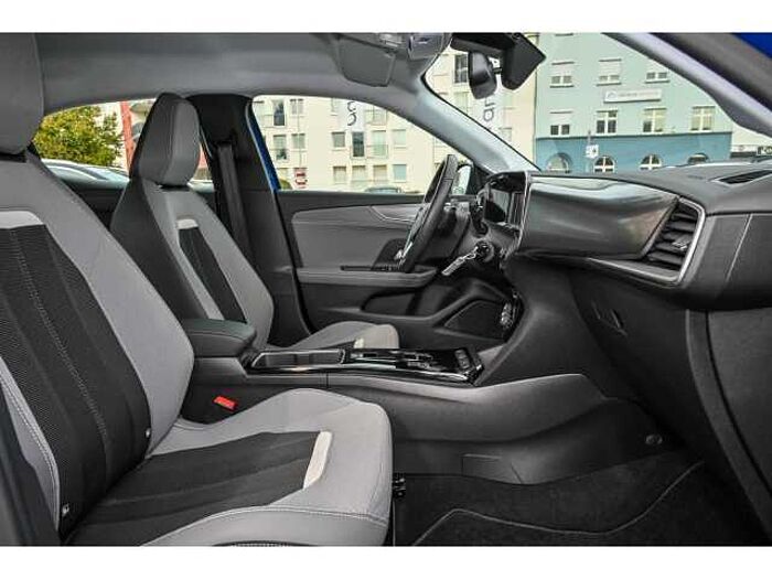 Opel Mokka 1.2 ELEGANCE AT+NAVI+GJR+SHZ+R-KAM+PDC+DAB+