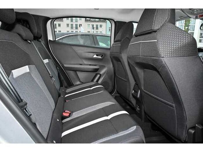 Opel Frontera MHEV GS+NAVI+BEH. WSS+LRH+SHZ+LED+R-KAM+2xPDC+KLIMAAUTO+