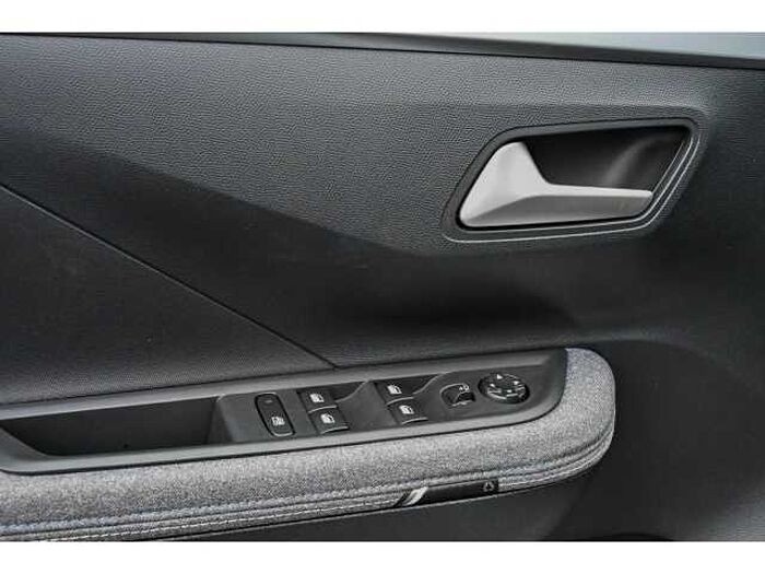 Opel Frontera MHEV GS+NAVI+BEH. WSS+LRH+SHZ+LED+R-KAM+2xPDC+KLIMAAUTO+