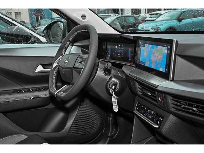 Opel Frontera MHEV GS+NAVI+BEH. WSS+LRH+SHZ+LED+R-KAM+2xPDC+KLIMAAUTO+