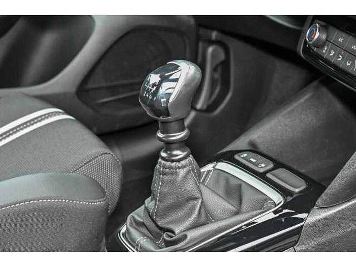 Opel Corsa 1.2 GS+LED+R-KAM+SHZ+LRH+TWA+2xPDC+VC+DAB+