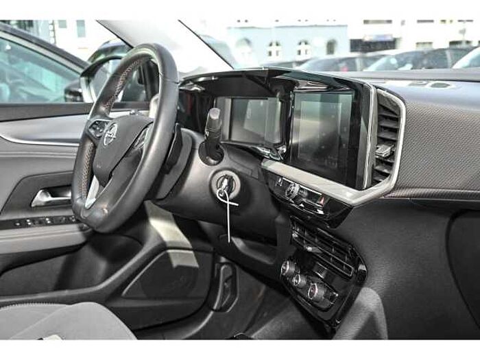 Opel Mokka 1.2 ELEGANCE AT+NAVI+GJR+SHZ+R-KAM+PDC+KLIMAAUTO+