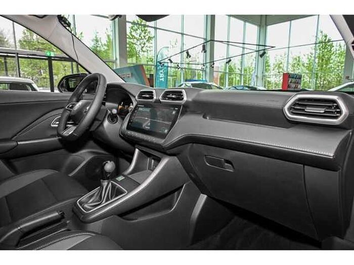 MG ZS 1.5 Comfort Navi Digitales Cockpit 360 Kamera LED Apple CarPlay