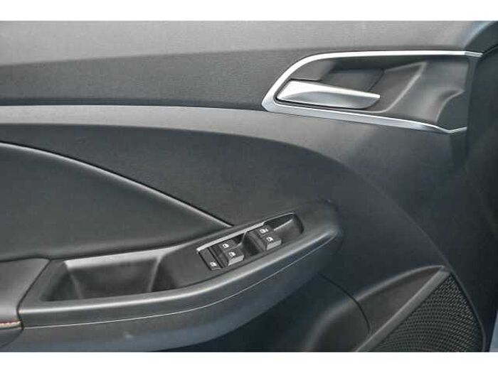 MG MG3 Hybrid Luxury+NAVI+ALLWETTERREIFEN+LED+360°KAM+LHZ/SHZ+TWA+