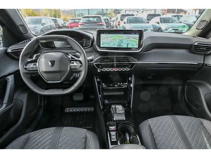 Peugeot 2008 ALLURE AT+NAVI+GJR+SHZ+2xPDC+ALU+