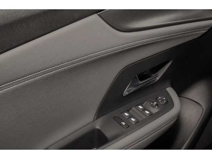 Opel Mokka 1.2 ELEGANCE+SHZ+GJR+2xPDC+R-KAM+TWA+DACH-PAKET+