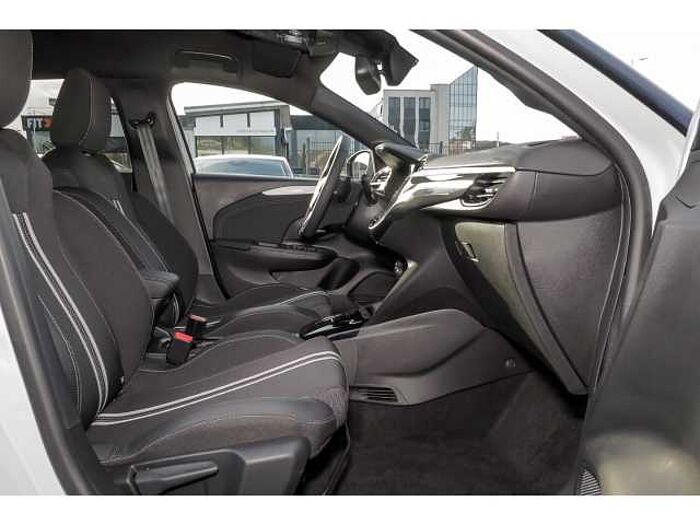 Opel Corsa GS 1.2 HYBRID(145 PS)+NAVI+KEYLESS+TWA+SHZ+2xPDC+17''ALU+