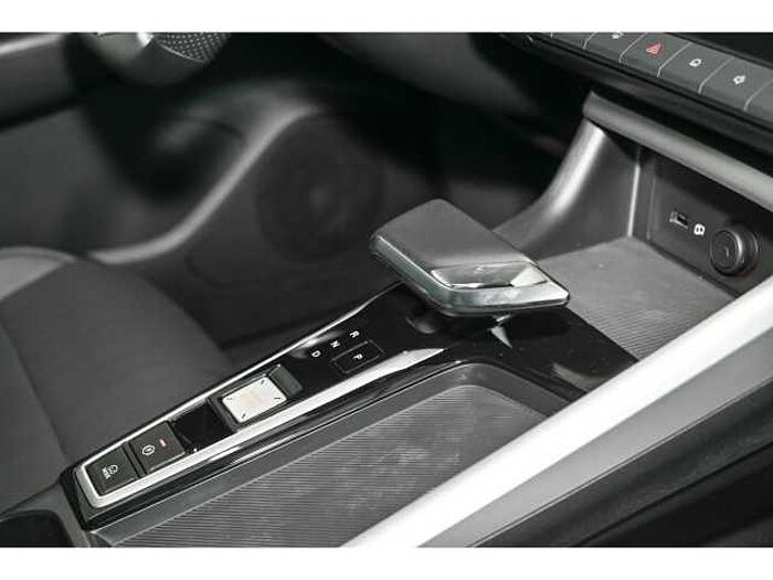 MG ZS HEV LUX+StandHZG+Navi+LED+360Kamera+ACC+Apple CarPlay+Android Auto