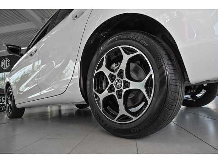 MG MG3 HEV LUX+Navi+360 Kamera+LED+ACC+Apple CarPlay+Android Auto+Digitales Cockpit