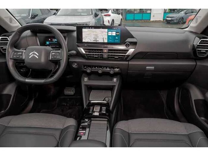 Citroen C4 Shine PT 130 S&S EAT8 HUD AHK-abnehmbar Navi Digitales Cockpit LED ACC Apple