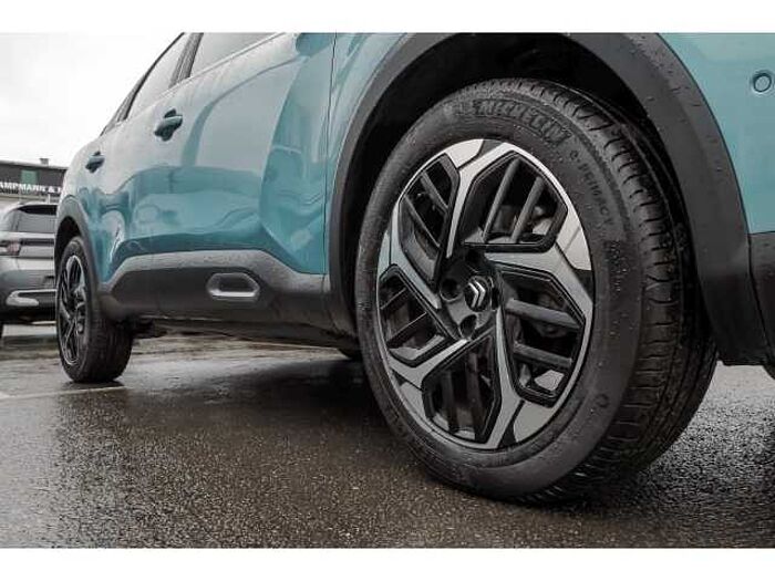 Citroen C4 Shine PT 130 S&S EAT8 HUD AHK-abnehmbar Navi Digitales Cockpit LED ACC Apple