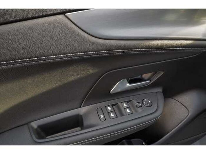 Opel Mokka B GS 1.2 96 kW (130 PS)Automatik Navi LED Apple CarPlay Android Auto Klima