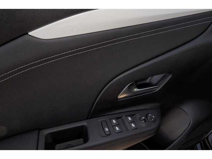 Opel Corsa F GS 5T 1.2 74 kW (100 PS) Automatik SHZ 2xP Navi LED Apple CarPlay Androi