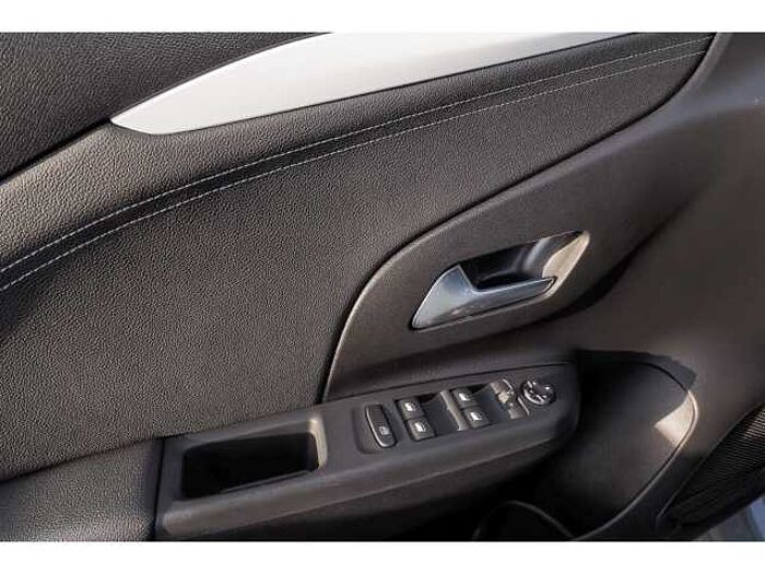 Opel Corsa F GS 5T 1.2 74 kW (100 PS) Automatik Navi LED Apple CarPlay Android Auto