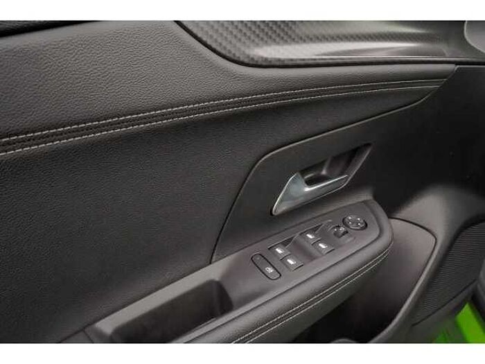 Opel Mokka 1.2 ULTIMATE+AHK+NAVI+WKR+SHZ+ADA+P&G+ACC+