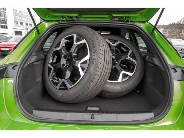 Opel Mokka 1.2 ULTIMATE+AHK+NAVI+WKR+SHZ+ADA+P&G+ACC+