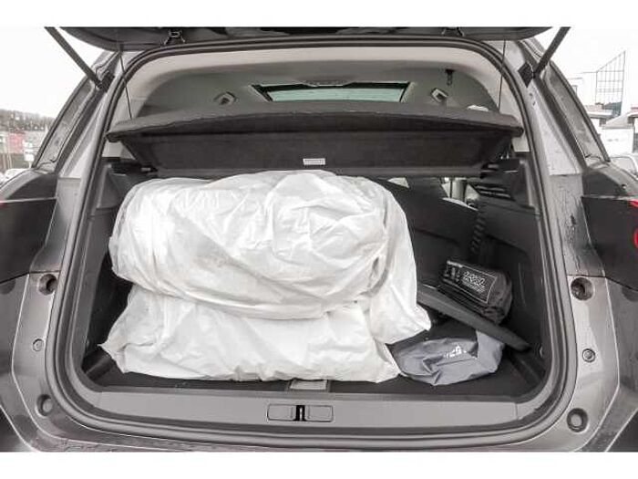 Citroen C5 Aircross SHINE PACK 225 AT+LEDER+AHK+PANO-SD+NAVI+WKR+