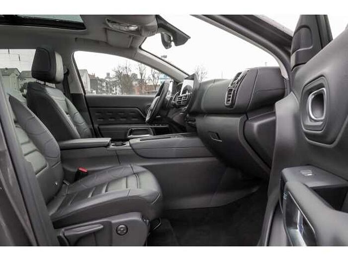 Citroen C5 Aircross SHINE PACK 225 AT+LEDER+AHK+PANO-SD+NAVI+WKR+