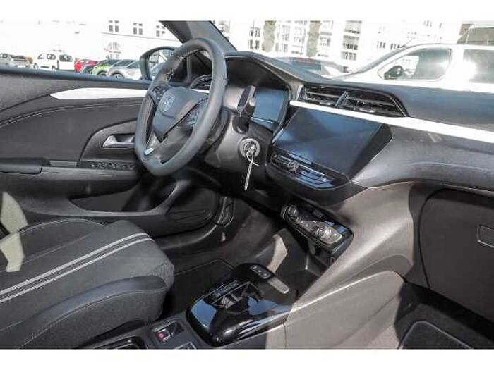 Opel Corsa 1.2 GS AT+SHZ+LRH+LED+ACC+APPLE+