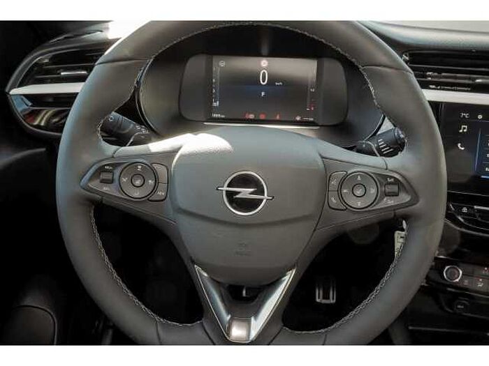 Opel Corsa 1.2 GS AT+SHZ+LRH+LED+ACC+APPLE+