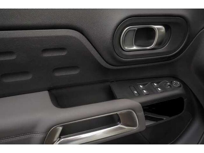 Citroen C5 Aircross SHINE PACK 225 PL-INl+NAVI+STANDHZG+EL.KLAPPE