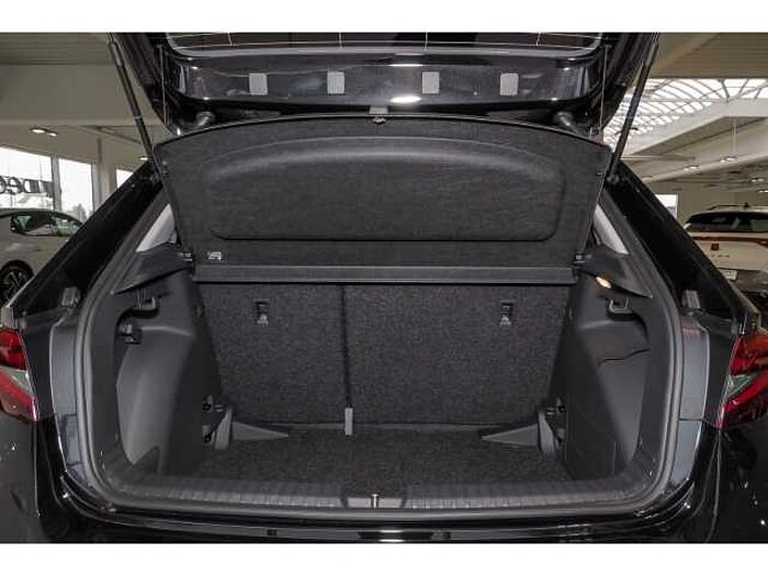 SKODA Fabia SELECTION+AT+SHZ+LRH+R-KAM+PDC+APPLE+