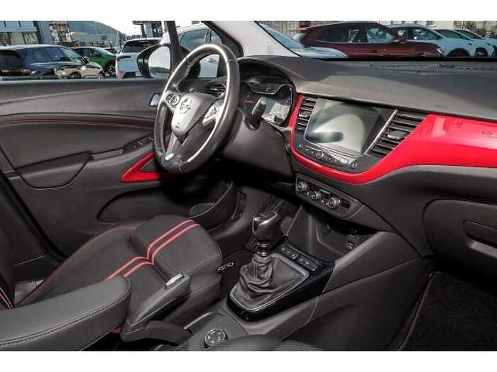 Opel Crossland 1.2(130PS) GS LINE+NAVI+2xPDC+R-KAM+BEH.WSS+GJR+SHZ