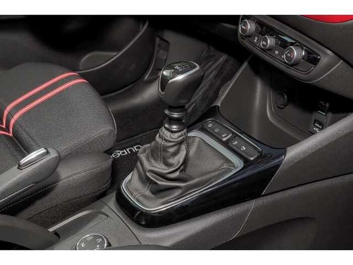 Opel Crossland 1.2(130PS) GS LINE+NAVI+2xPDC+R-KAM+BEH.WSS+GJR+SHZ